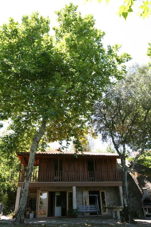 Гостевой дом Quinta Da Veiga E Malhadoira Виейра-ду-Минью Экстерьер фото